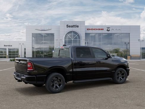 New 2026 RAM 1500 Express AWD/4WD image 5