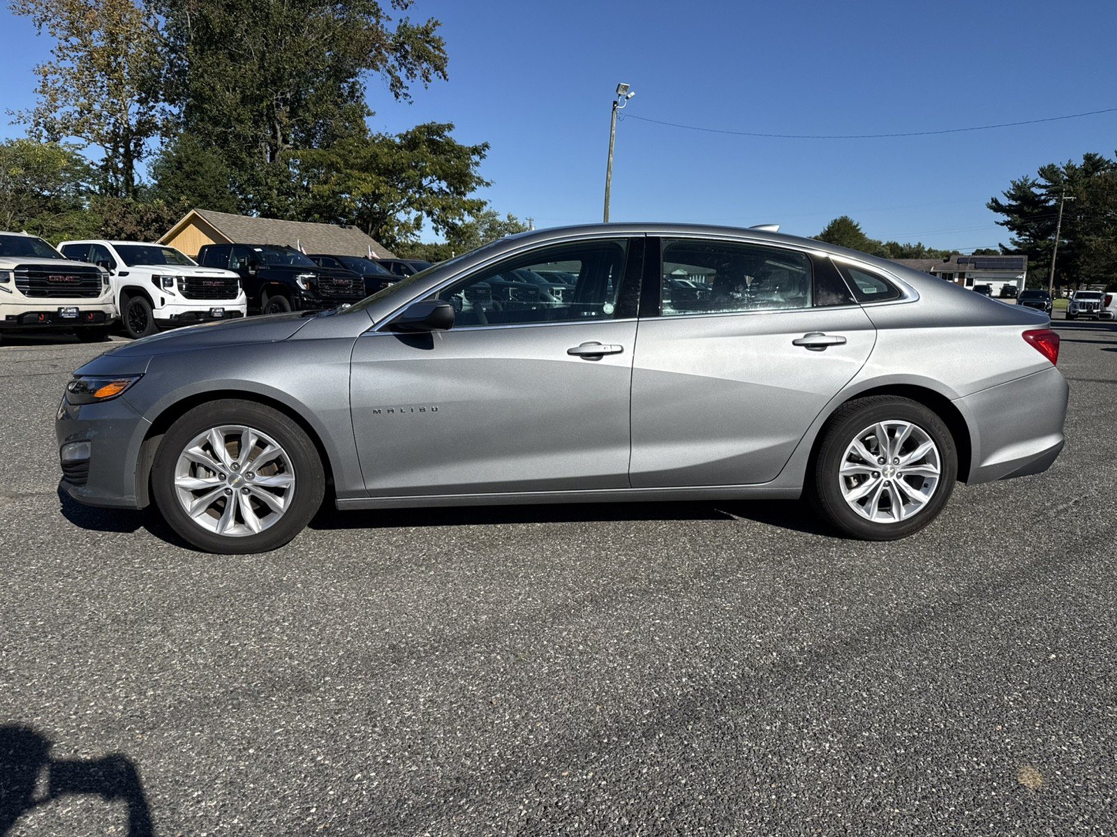 Used 2023 Chevrolet Malibu LT FWD image 6