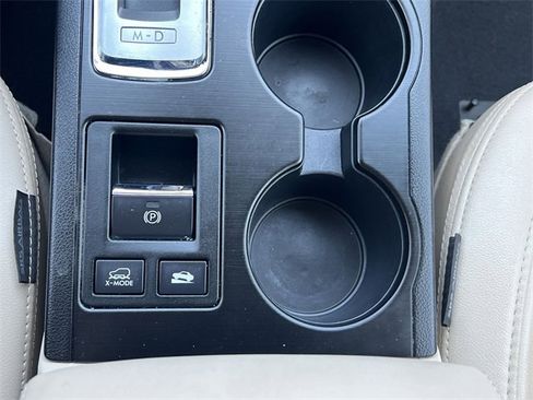 Used 2017 Subaru Outback 2.5i Limited image 18