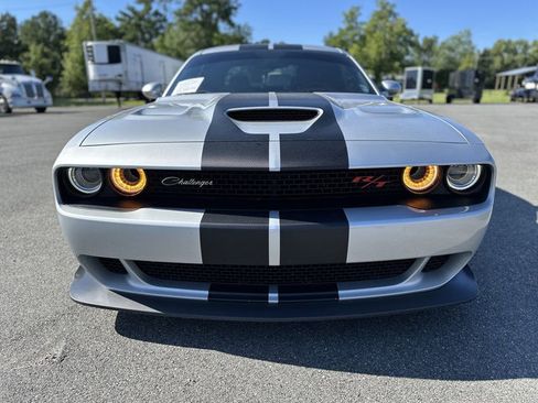 Used 2019 Dodge Challenger R/T Scat Pack RWD image 2