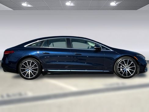 Used 2022 Mercedes-Benz EQS 580 4MATIC Sedan image 8