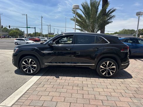 New 2026 Volkswagen Atlas Cross Sport SEL Premium R-Line AWD/4WD image 10