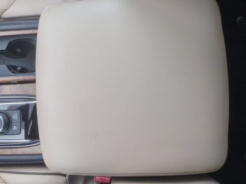Used 2022 Nissan Armada SL w/ Captain's Chairs Package AWD/4WD image 24