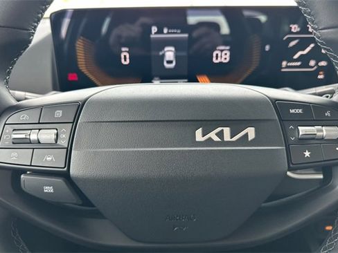 New 2026 Kia K4 EX image 26