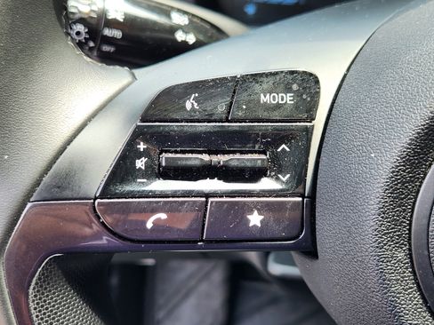 Certified 2025 Hyundai Elantra Sport FWD image 21