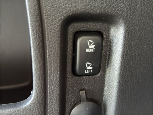 Used 2013 Ford Edge Limited w/ Class II Trailer Tow Pkg image 20