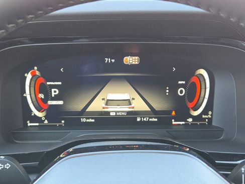 New 2026 Nissan Pathfinder Platinum image 17