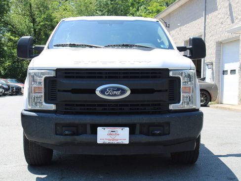 Used 2018 Ford F250 XL RWD image 2