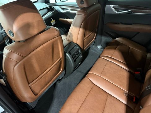 New 2026 Cadillac XT5 Premium Luxury image 37