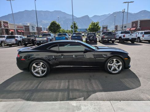 Used 2014 Chevrolet Camaro SS w/ RS Package RWD image 2