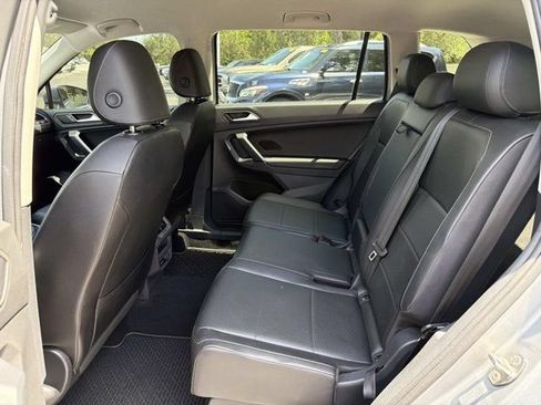 Used 2019 Volkswagen Tiguan SEL AWD/4WD image 14