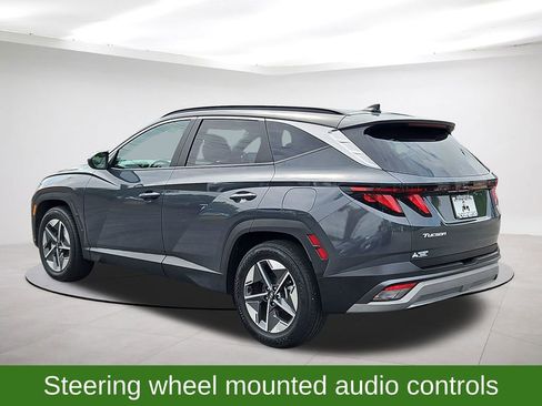 Used 2025 Hyundai Tucson SEL FWD image 5