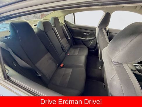 Used 2022 Nissan Sentra SR FWD image 26
