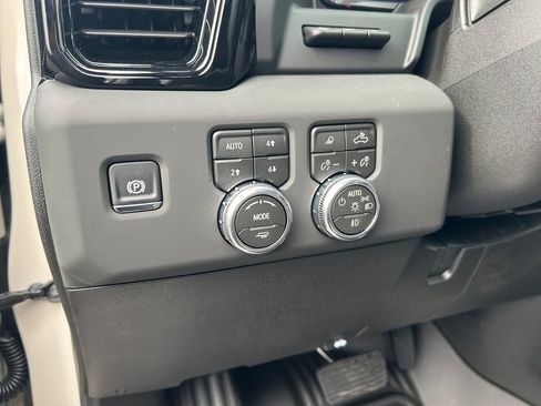 New 2026 GMC Sierra 2500 AT4X w/ LPO, Black Badging Package image 21