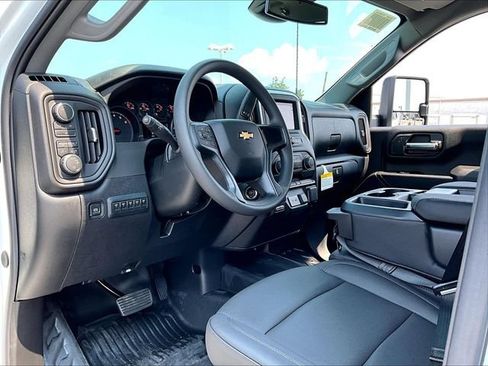 New 2026 Chevrolet Silverado 2500 W/T w/ WT Convenience Package AWD/4WD image 8