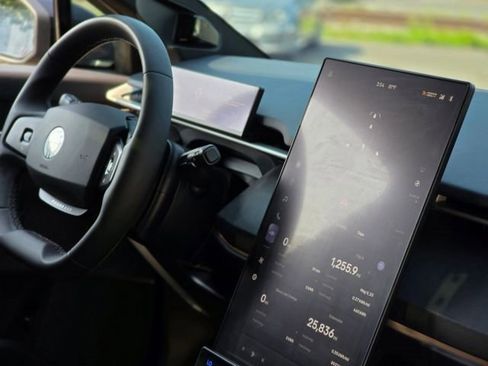 Used 2023 Fisker Ocean One image 15