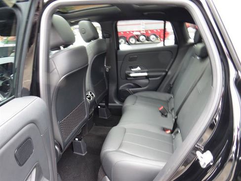 Used 2026 Mercedes-Benz GLA 250 4MATIC image 19