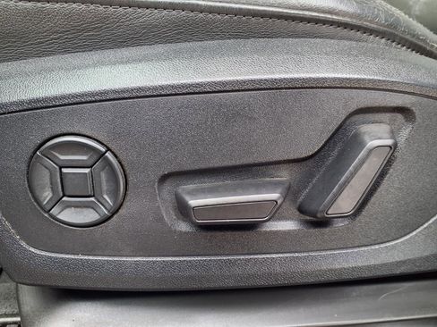 Used 2019 Audi Q3 2.0T Premium image 7