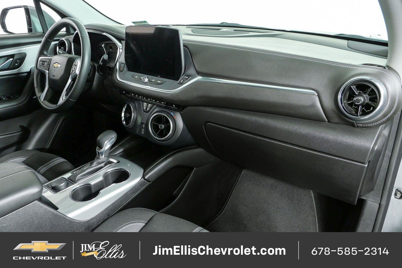 Certified 2025 Chevrolet Blazer LT AWD/4WD image 22