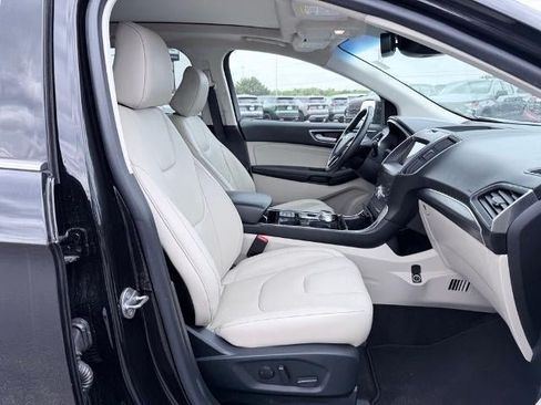 Used 2020 Ford Edge Titanium w/ Cargo Accessory Package FWD image 14