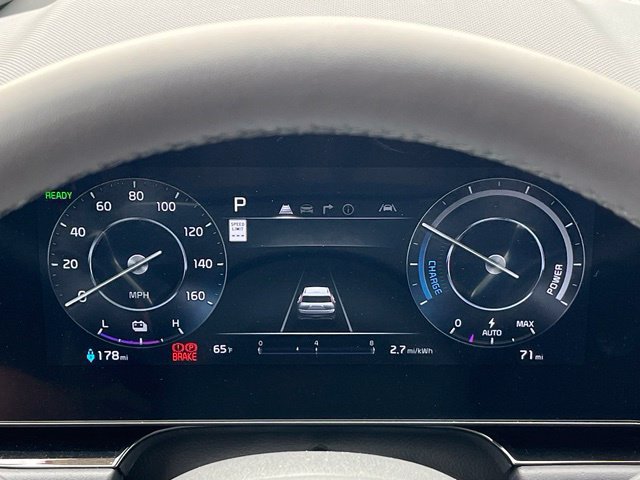 Certified 2025 Kia Niro Wind w/ Wind Preserve Package FWD image 31