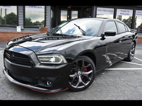 Used 2013 Dodge Charger R/T RWD image 1