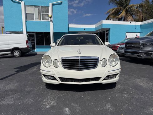 Used 2007 Mercedes-Benz E 350 4MATIC Sedan image 2