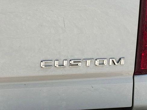 Used 2024 Chevrolet Silverado 2500 Custom AWD/4WD image 13