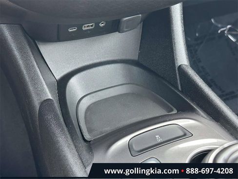 Used 2019 Chevrolet Malibu RS image 26