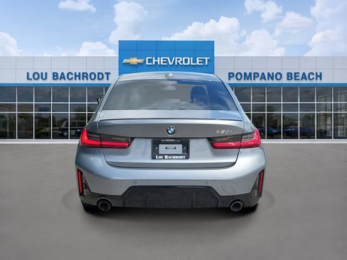 Used 2023 BMW 330i Sedan w/ M Sport Package RWD image 4