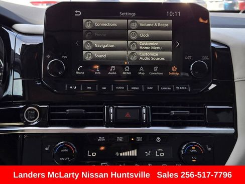 Used 2023 Nissan Pathfinder SL w/ SL Premium Package FWD image 20
