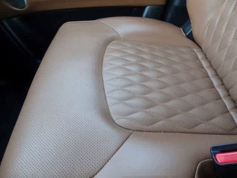 Used 2024 INFINITI QX80 Sensory image 28