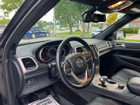 Used 2015 Jeep Grand Cherokee Limited w/ Luxury Group II AWD/4WD image 10