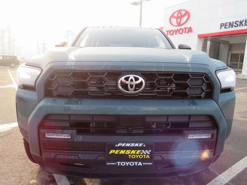New 2026 Toyota 4Runner TRD Off-Road Premium image 2