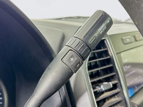 Used 2019 Ford F150 XLT image 17