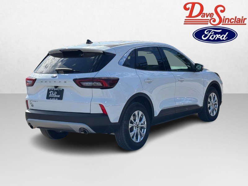 Used 2023 Ford Escape Active w/ Tech Pack #2 FWD image 7