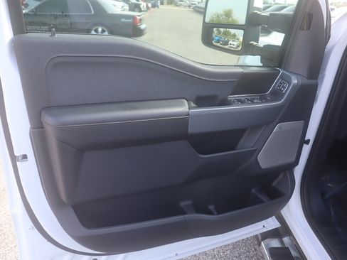 New 2025 Ford F150 Lariat w/ Equipment Group 501A Mid image 15