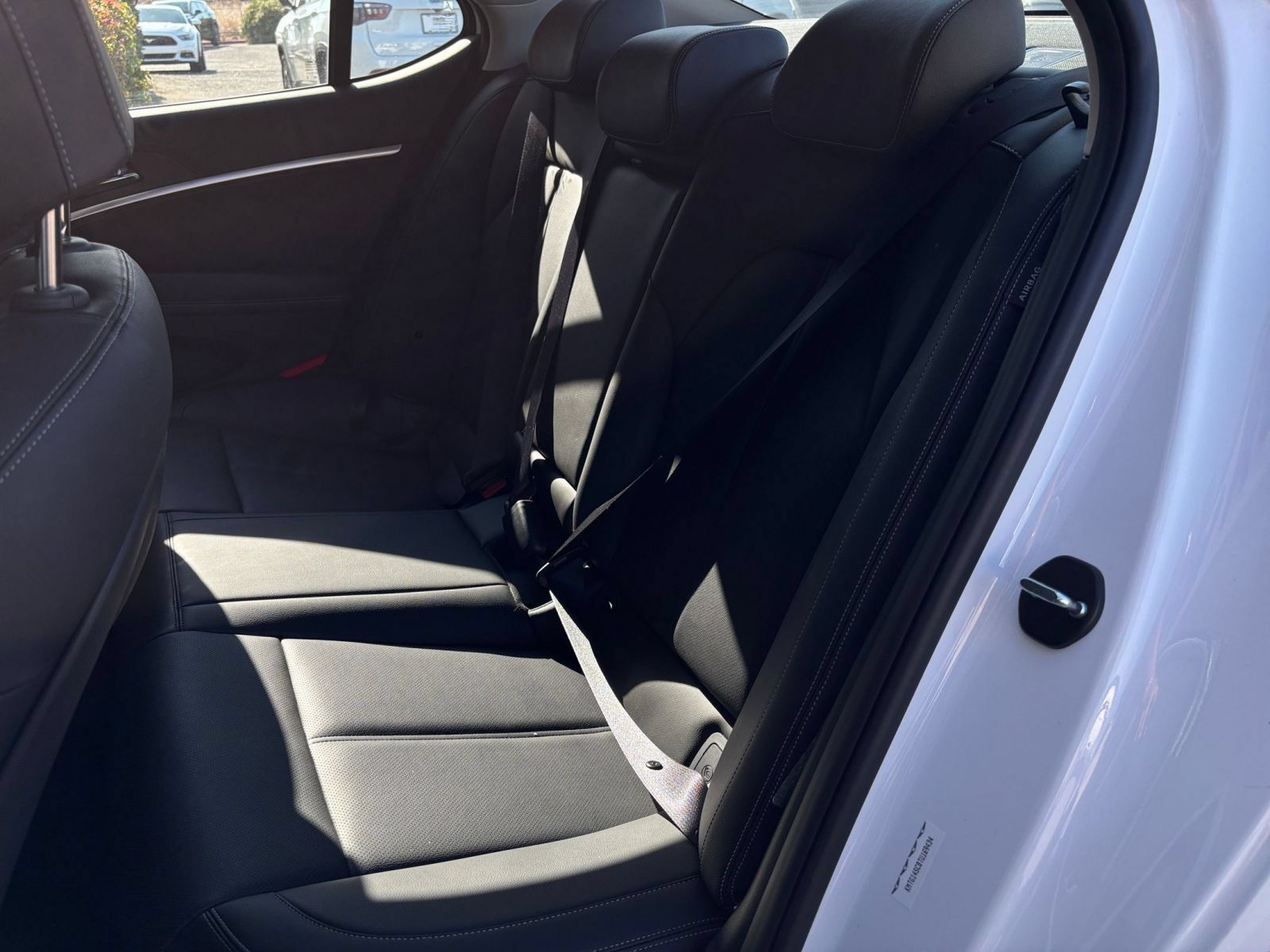 Used 2026 Genesis G70 2.5T RWD image 38