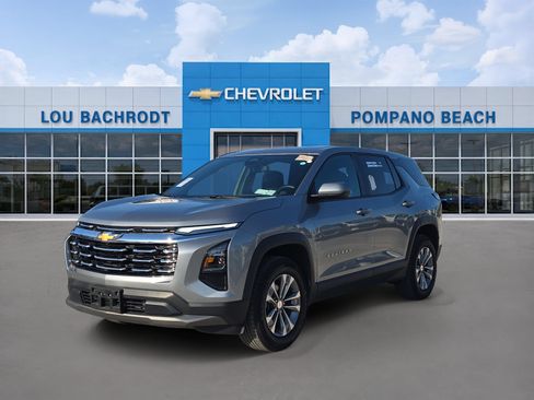 Used 2025 Chevrolet Equinox LT AWD/4WD image 3