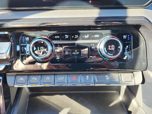 Certified 2023 GMC Sierra 1500 AT4 w/ AT4 Premium Package image 23