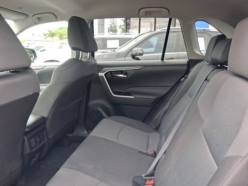 Used 2025 Toyota RAV4 XLE image 25