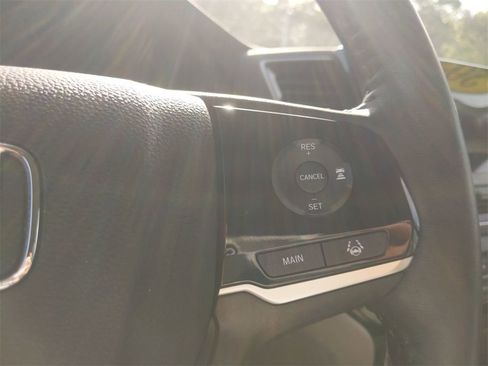 Used 2020 Honda Pilot Touring image 26