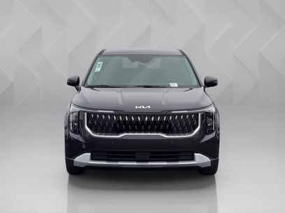 New 2026 Kia Carnival