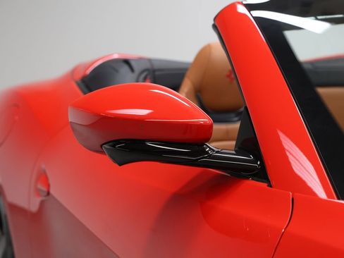 Used 2022 Ferrari Portofino M image 6