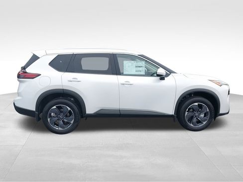 New 2026 Nissan Rogue SV w/ SV Premium Package image 9