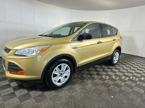 Used 2014 Ford Escape S FWD image 6