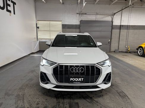 Used 2020 Audi Q3 2.0T Premium Plus image 3
