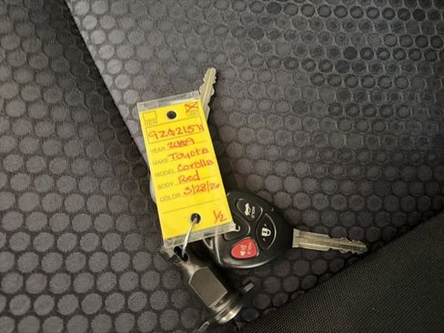 Used 2009 Toyota Corolla XRS image 32