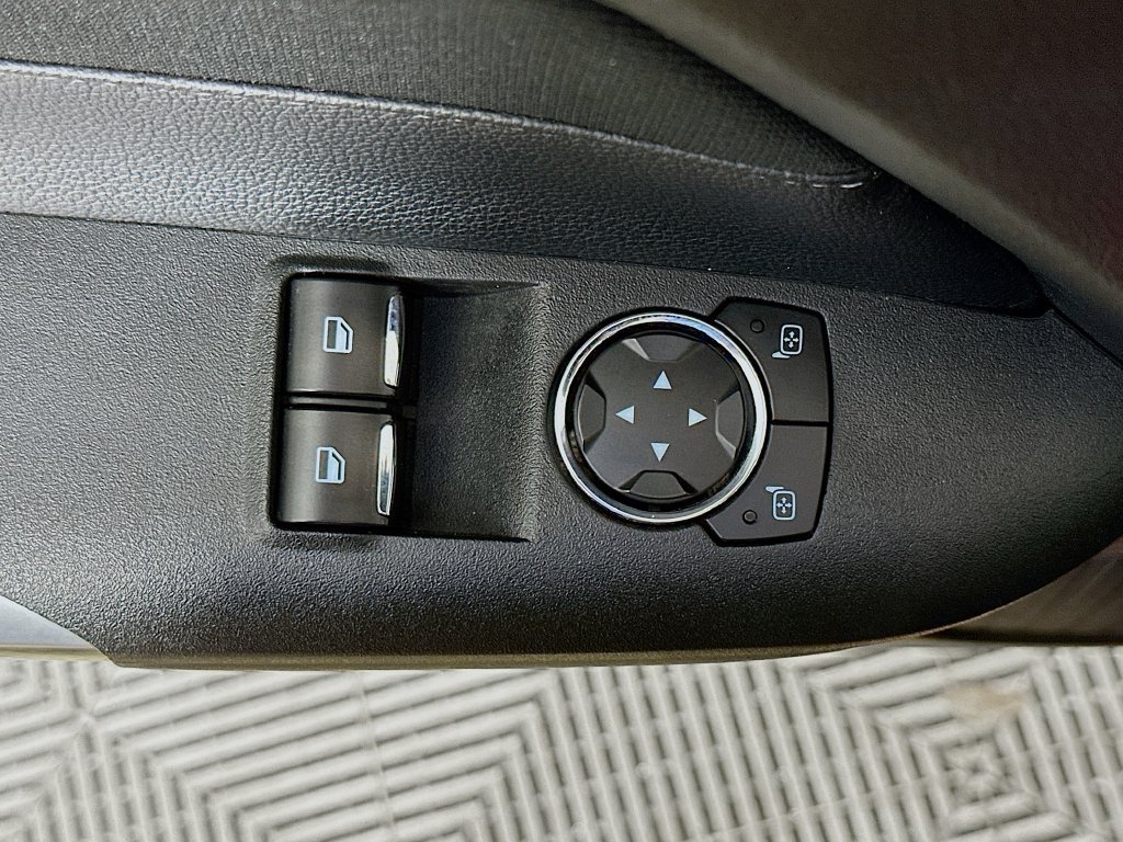 Used 2018 Ford Mustang GT RWD image 20
