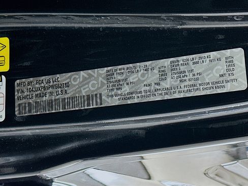 Used 2023 Jeep Wrangler Unlimited Sahara AWD/4WD image 12